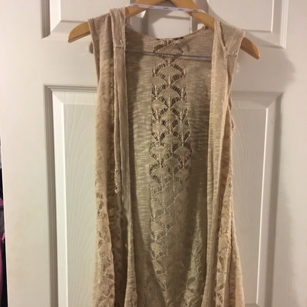 6 FOR $25 Belldini sleeveless knit sweater